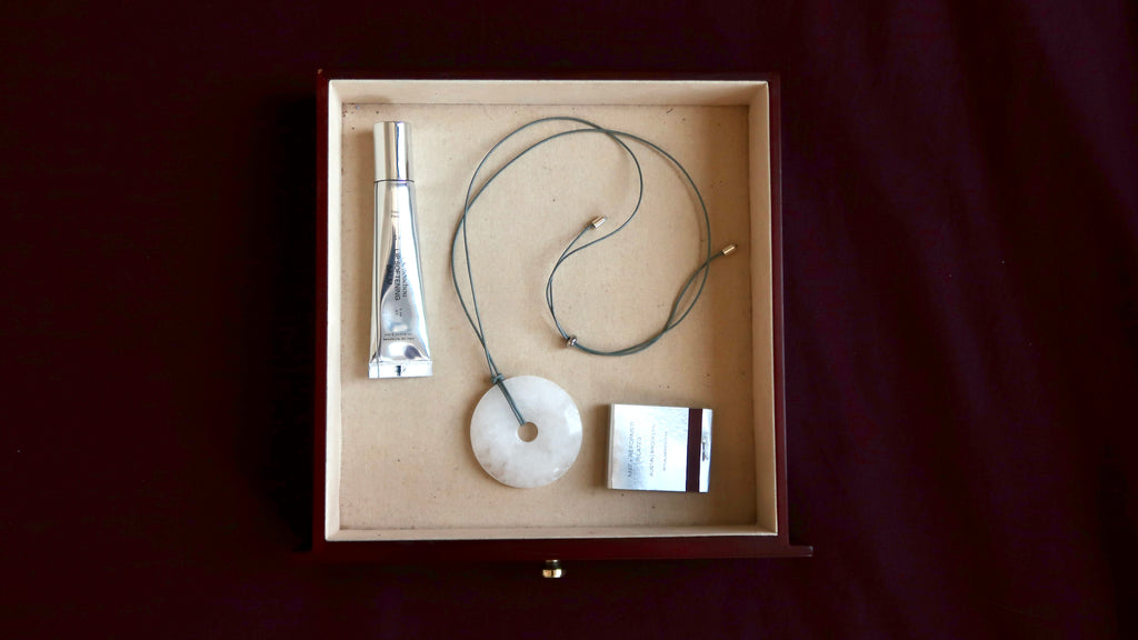 The Eclipse in Quartz